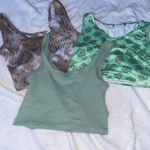 all 3 shirts size m v cheep and cute! <3